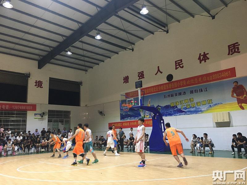 村里打起篮球赛,文化屋场引领浏阳农村新风尚