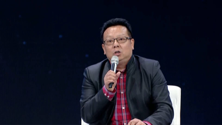 李咏导师胡智锋追忆:他最大的乐趣是翻阅线装