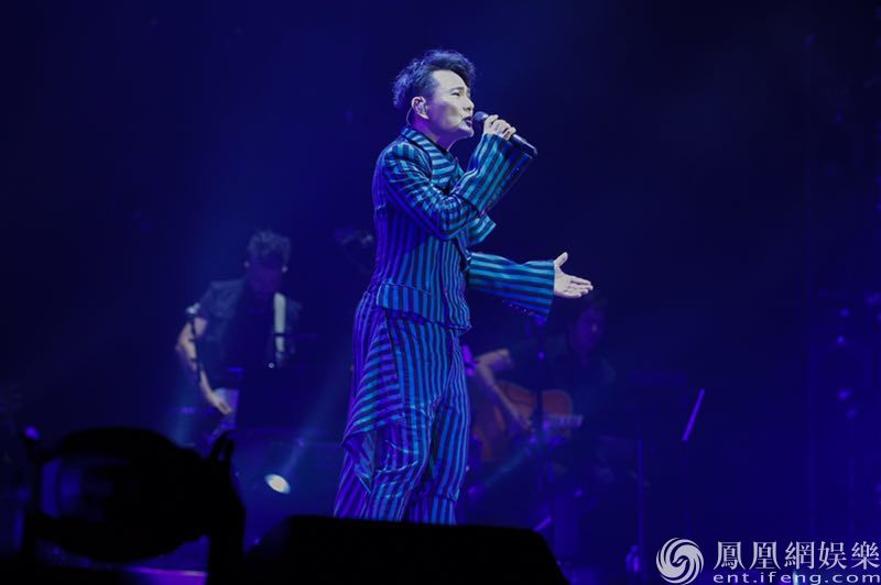 一人一首张信哲 未来式巡演深圳站抢票ING