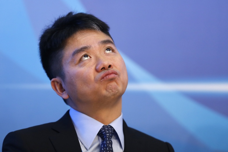 “雷语频出”俞敏洪 ，“欠钱不还”罗永浩 | 热门人物盘点
