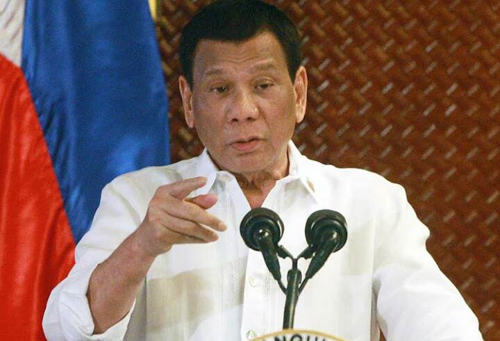 菲律宾议员要求总统公开健康状况 杜特尔特回应