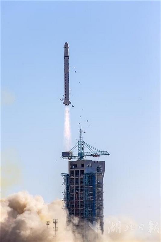 湖北首家冠名卫星“斗鱼666号”卫星发射成功