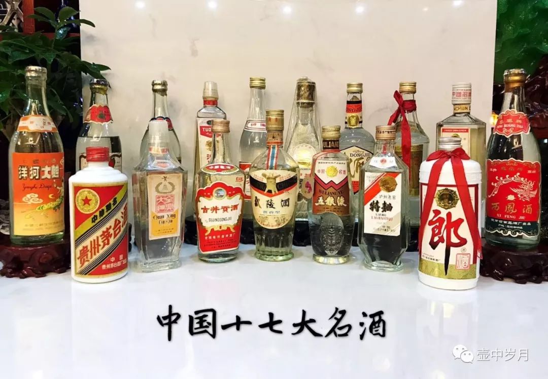 用酒把美女灌吐2