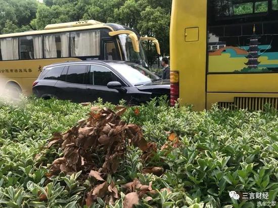 蔚来汽车花样故障史：赢了赌约，输了人心？