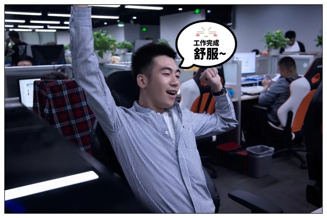 雅迪E7带你轻松搞定早晚高峰出行