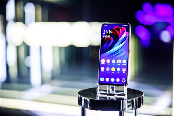 vivo NEX双屏版跌落实测：结果给力