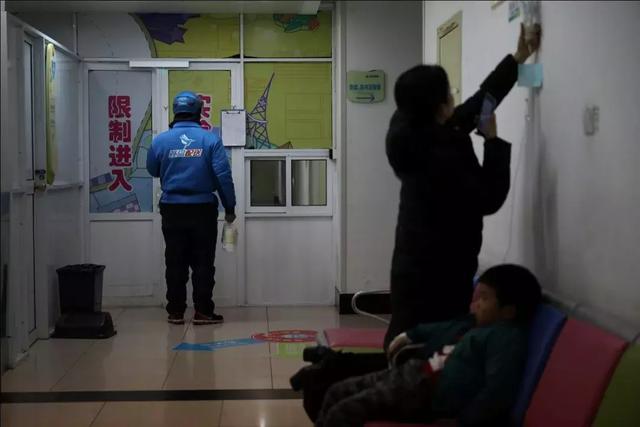 外卖骑手的跨年夜