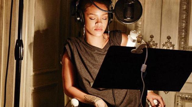 蕾哈娜否认新专辑已完成 歌曲尚未录制完成