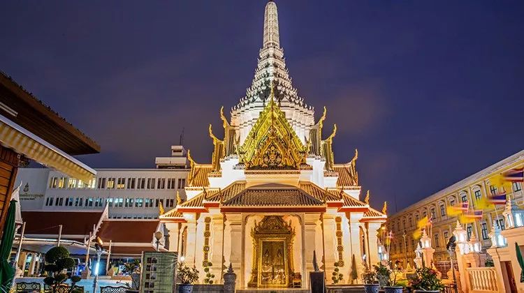 区块链广场舞，大妈们的黄昏“链”锌式