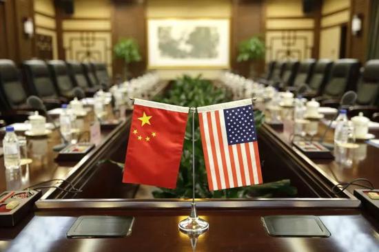 蚂蚁金服收购万里汇：美国锁死的门被英国打开