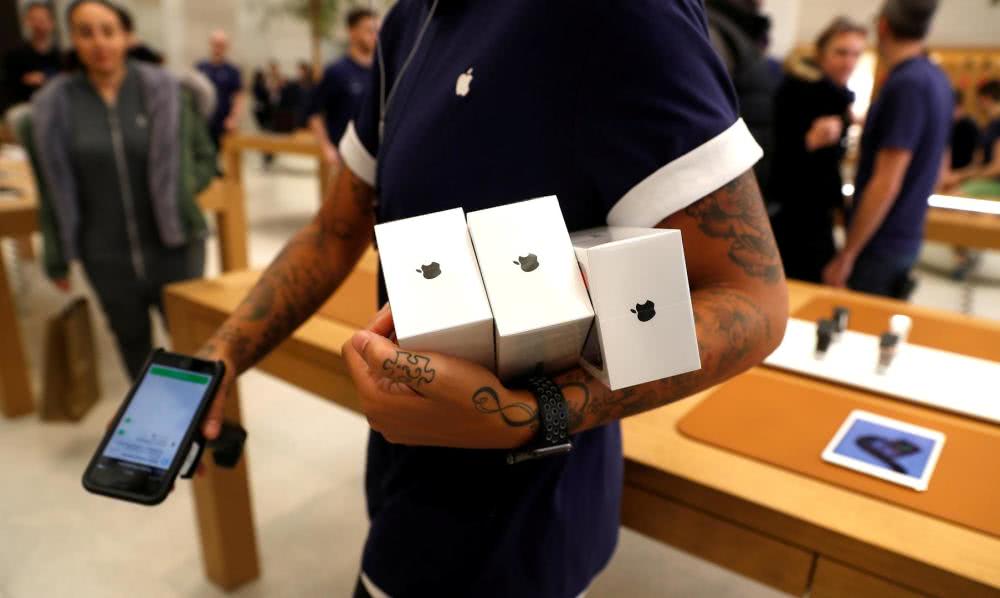 摆脱iPhone依赖症，苹果还能下什么猛药？