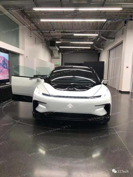 FF展示中心，许家印当时曾与该车合影。图片：21Tech独家拍摄，摄影：白杨