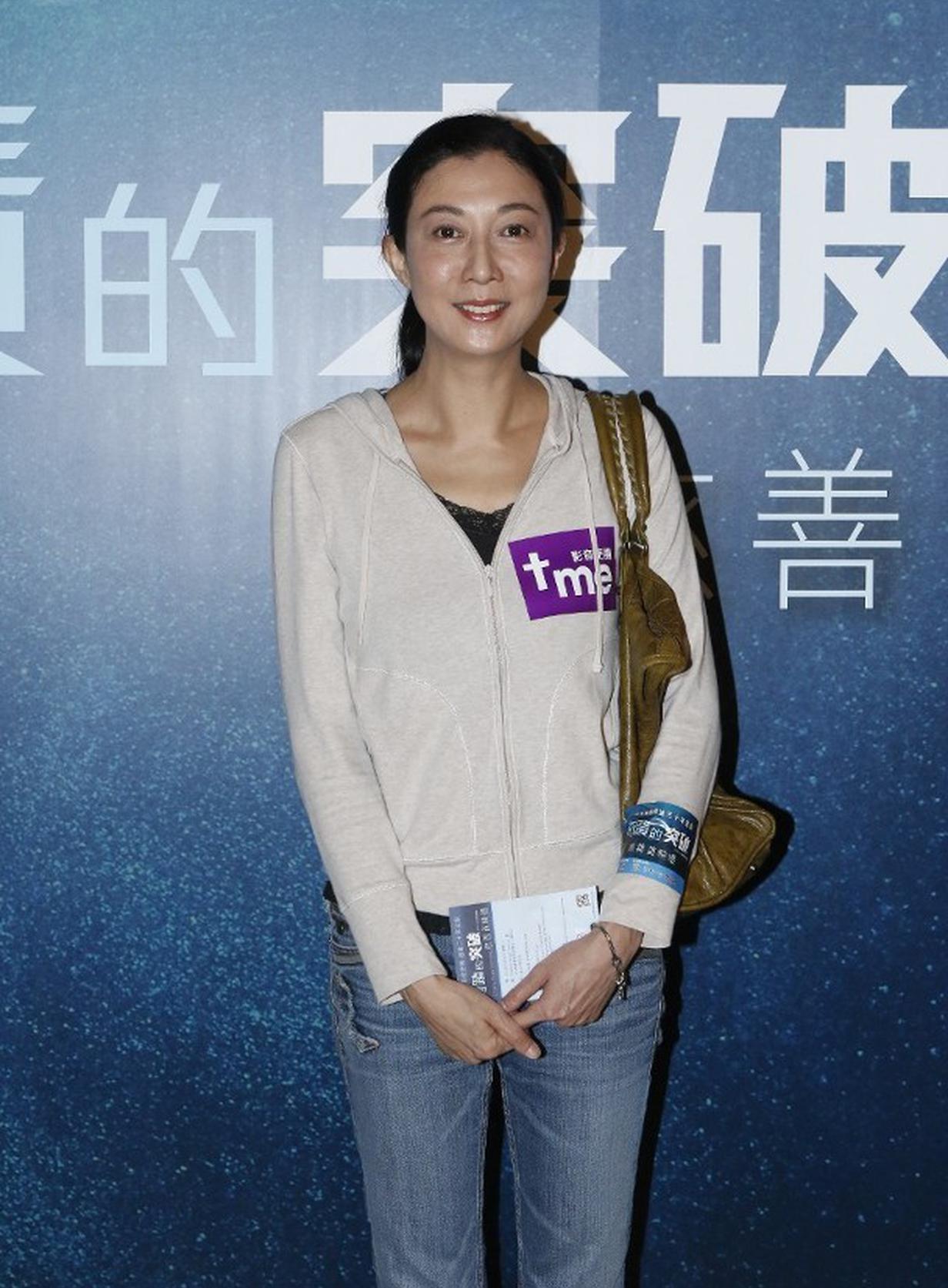 被问久未见女儿吴卓林 吴绮莉“我生活一切如常”
