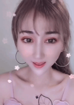 被网红滤镜毁掉的中国女孩