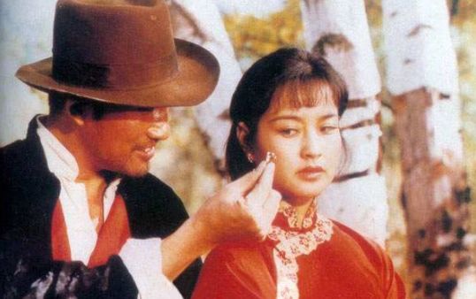 范冰冰被曝复出后，人们第一个想到的是这个女人！