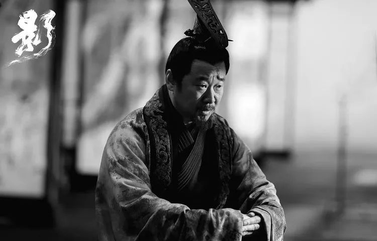 接受了100多个媒体采访后，柏林影帝最惦记的竟然是回家做饭？