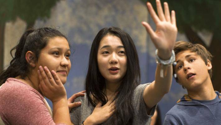 批量生产诺贝尔奖的孩子:一出正经的荒诞剧