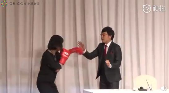 国民情人都爱“丑男”了