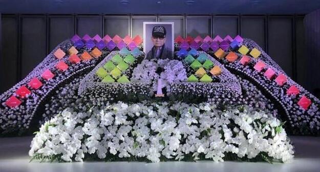 杰尼斯事务长喜多川葬礼东京举办 约90位艺人参加悼念