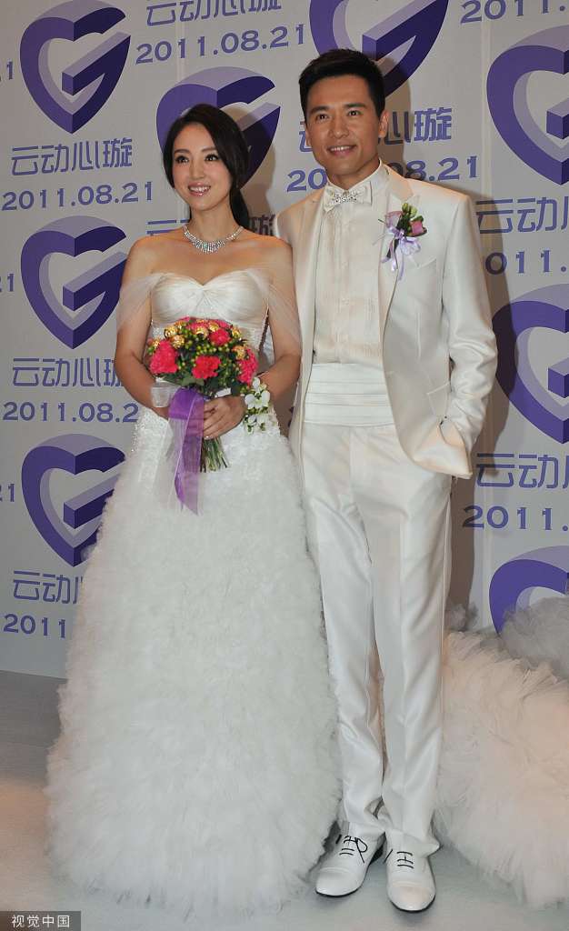 律师详解高云翔董璇离婚焦点：如何实现云离婚、债务分配