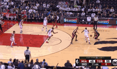 滑翔劈扣!34岁韦德仍未老 倒地搏命抢球看湿了