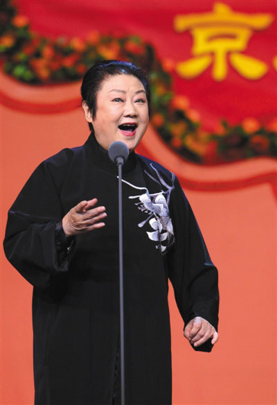 李世济弃医唱戏:莲花出污泥 我可以反抗 [有看点]