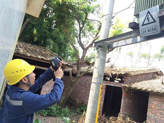 广州供电局:全局动员紧急部署防御台风妮妲