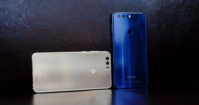 双色荣耀8：双面玻璃宛如美玉