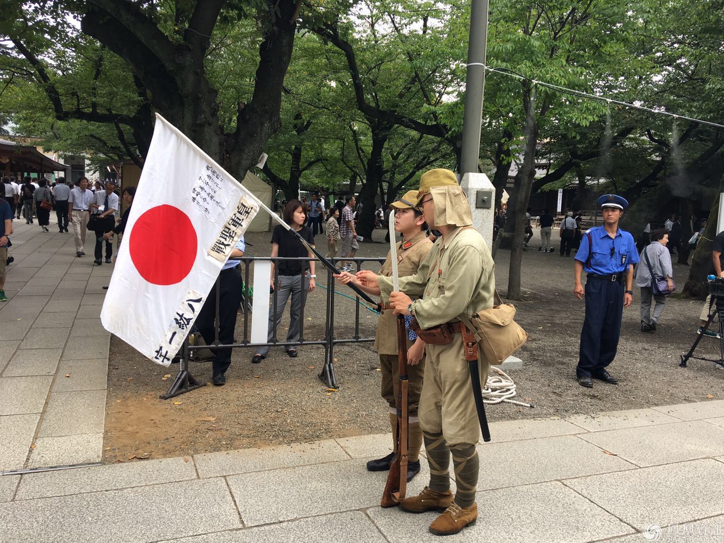 日本战败71周年 这些台湾人到靖国神社拜了鬼(图)