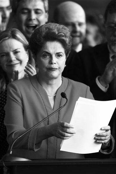 九问罢免总统后的巴西政坛：罗塞夫还能东山再起吗？