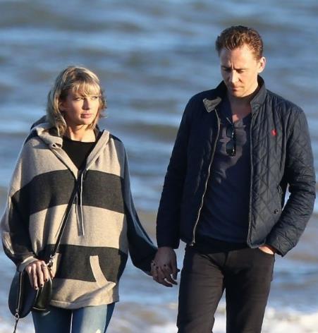 吃回头草?与抖森分手不久 霉霉唱旧爱歌曲