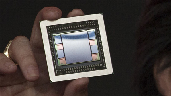 AMD全新旗舰显卡首曝：32GB HBM2 7nm制程