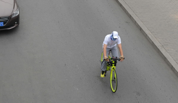 北京划定三无车区域 “无车日”只对行人自行车开放