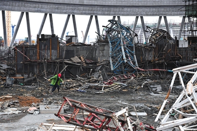 电厂伤亡为何惨重？救援队：结构坍塌致工人来不及跑