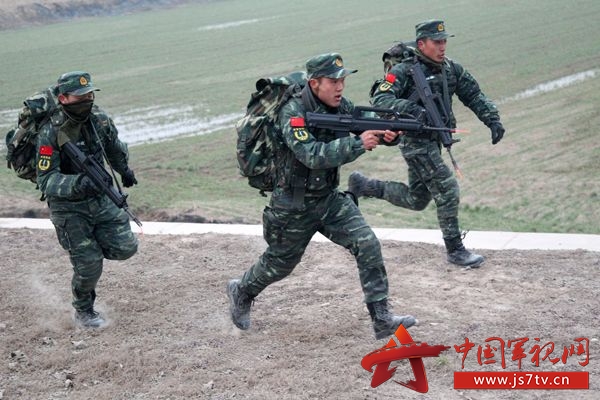 北京卫戍区两机关参谋考核“挂科” 被责令下连当兵
