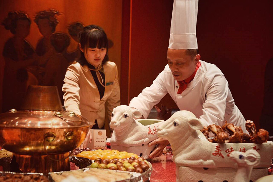 冬日暖“羊” 珍珠饭店全羊宴暖意溢满南京城