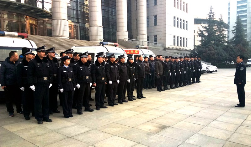 法警的排名_女法警