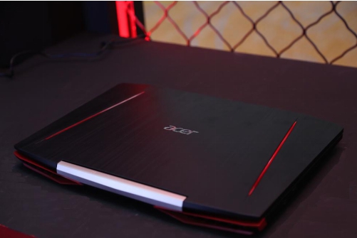 曲面屏引爆电竞领域 宏碁暗影骑士3横扫战场