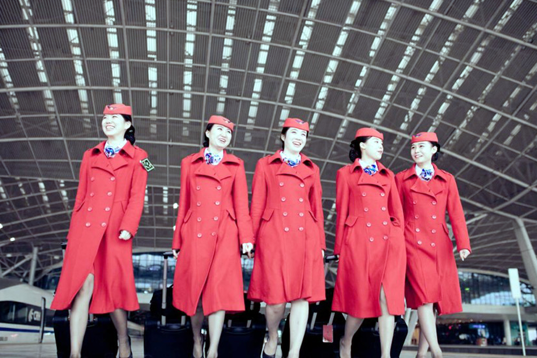 武汉客运段动车开行已满“十周岁”_湖北频道_凤凰网