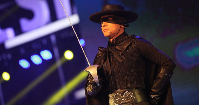 
马云、李彦宏等大佬耍酷



