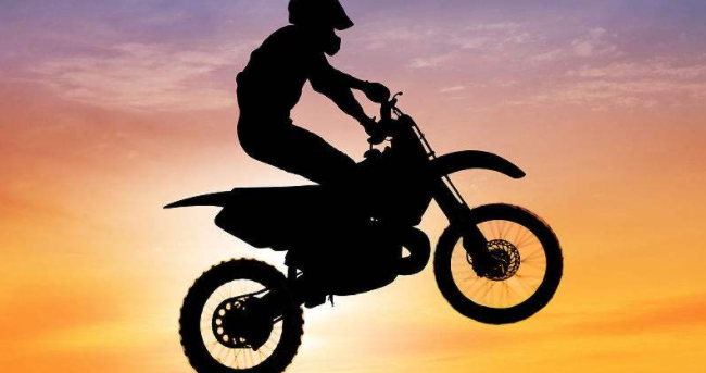 
迪拜警方展示飞行摩托车




