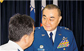 中方强势拦截美机侦察传信号