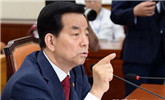 中方强势拦截美机侦察传信号