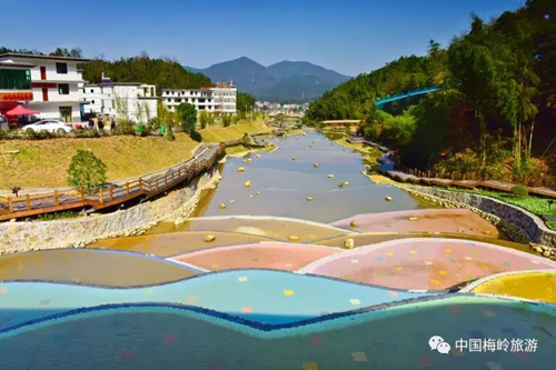 老鹰老虎机技巧:江西是个好地方 南昌最美是湾里