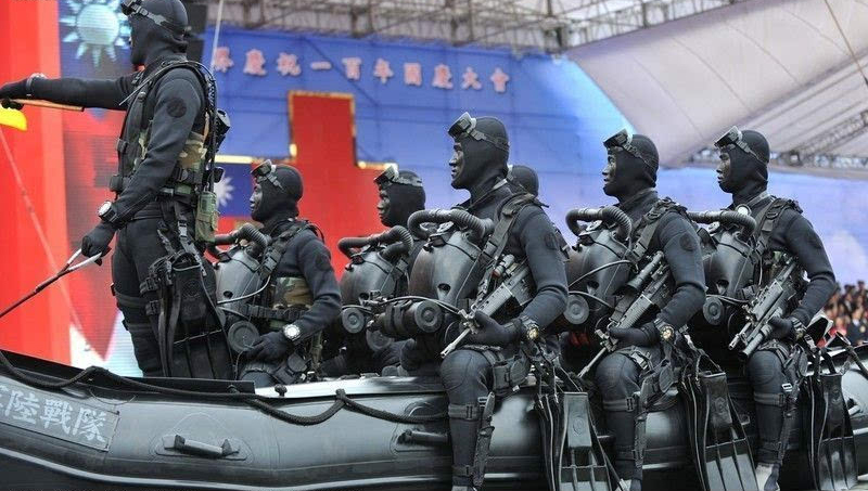 凤凰军机处│参谋亲历:俄军独创强击空降我军