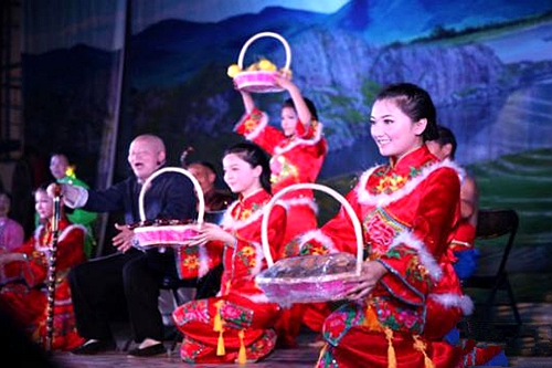 2017年祈福纳祥闹社火 在白鹿原影视城过地道