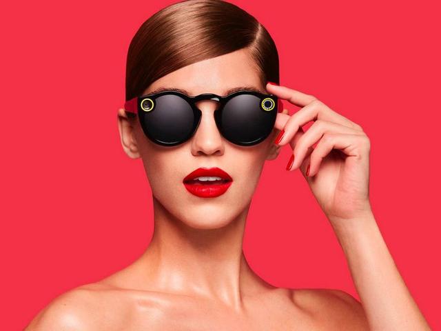 Facebook会抄袭Snapchat做智能眼镜吗