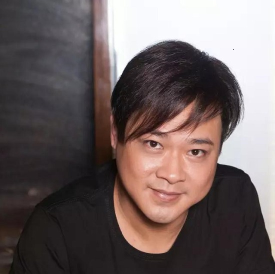 2月22日舞台剧《金锁记》主演见面会_凤凰商