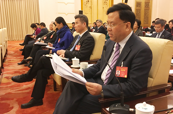 上海团开放日:人大代表发言画面_综合_突袭网