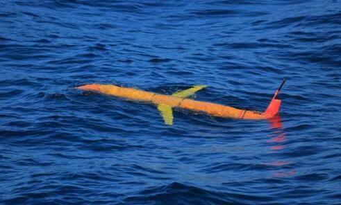 下潜6329米 国产水下滑翔机刷新世界纪录
